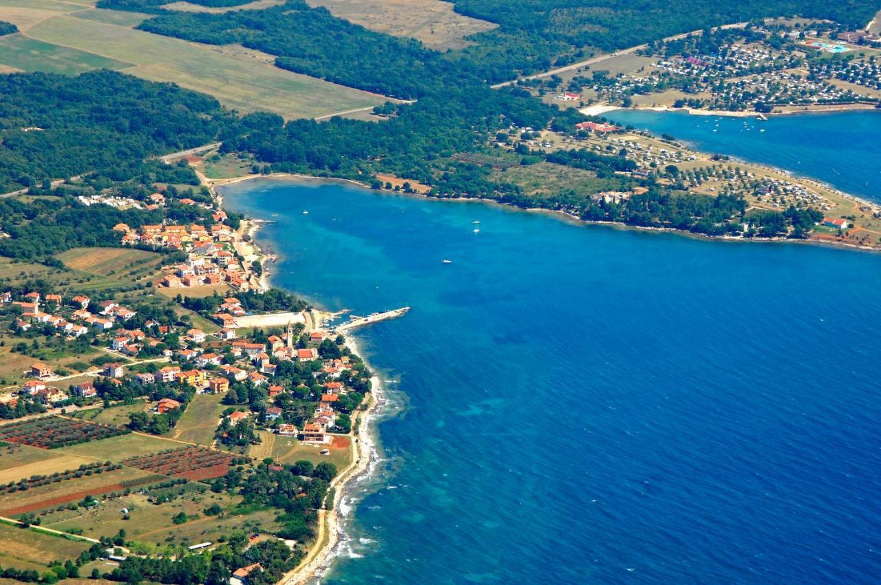 Apartman Mare Lovrecica  Bagian luar foto