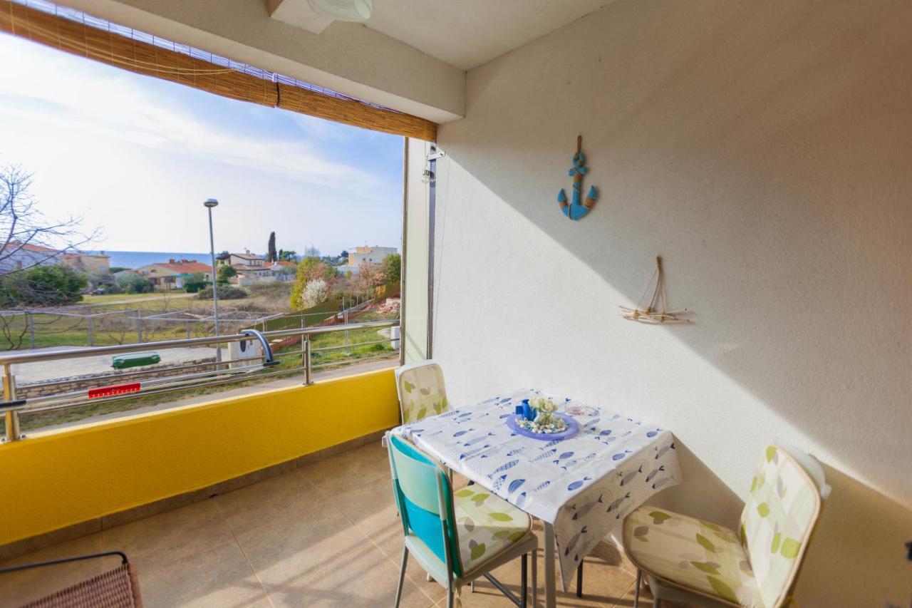 Apartman Mare Lovrecica  Bagian luar foto