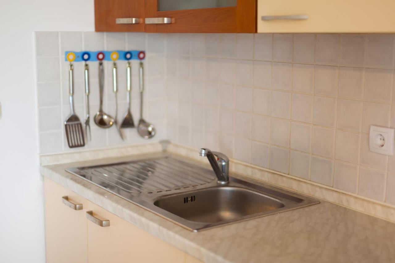 Apartman Mare Lovrecica  Bagian luar foto