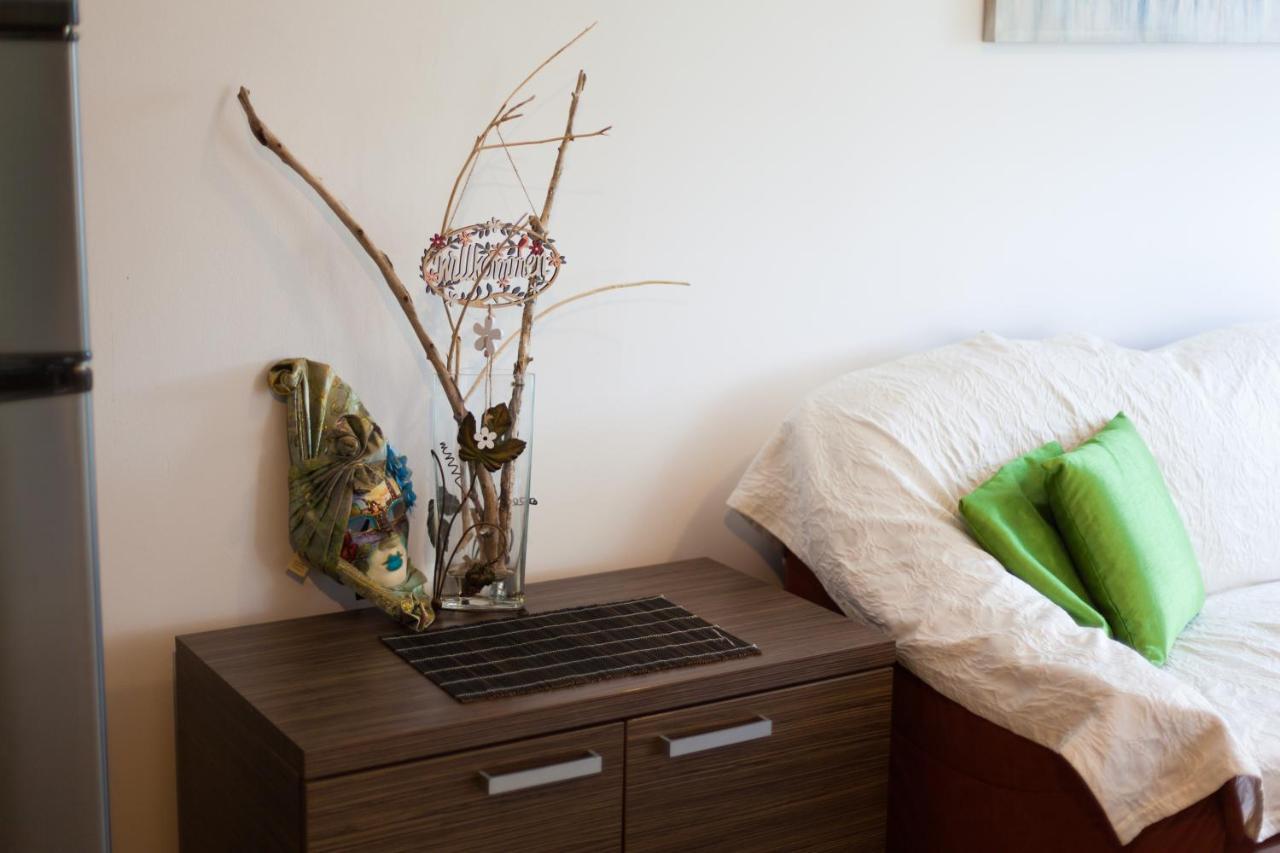 Apartman Mare Lovrecica  Bagian luar foto